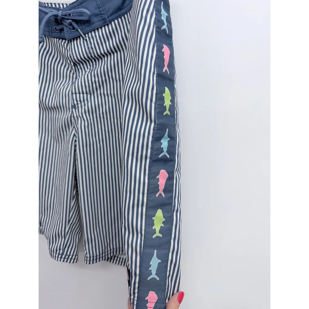 Vineyard Vines Board Shorts Mens 33 Blue Striped Fish‎ Tape Detail Swim Trunks